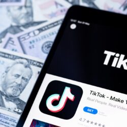 Hoe je Geld kunt Verdienen met TikTok